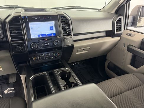 Used 2019 Ford F150 XL w/ Equipment Group 101A Mid AWD/4WD image 4