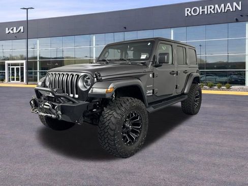 Used 2020 Jeep Wrangler Unlimited Sahara AWD/4WD image 1