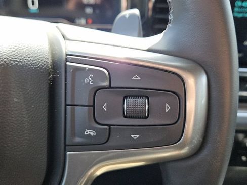 Used 2025 Chevrolet Silverado 1500 LT Trail Boss w/ Convenience Package II AWD/4WD image 22