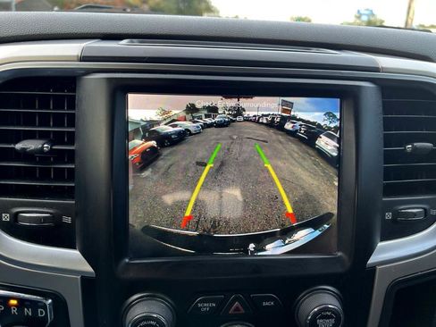 Used 2018 RAM 1500 Big Horn image 13