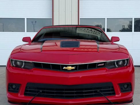 Used 2015 Chevrolet Camaro SS w/ RS Package RWD image 2