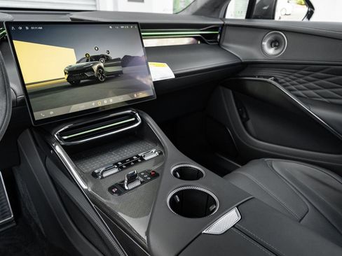 New 2025 Lotus Eletre image 21