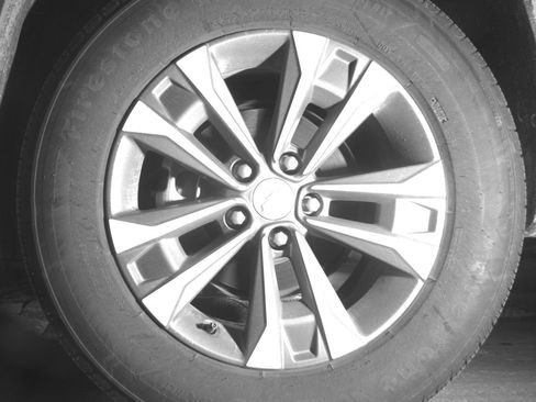 Used 2025 Chevrolet Equinox LT FWD image 14