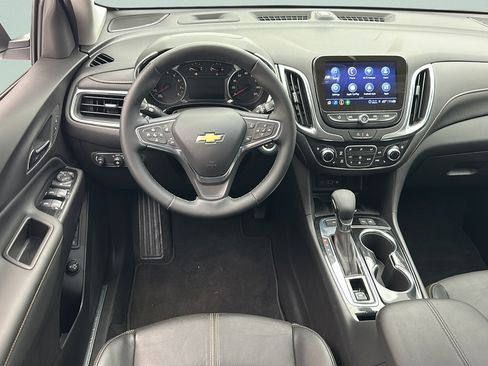 Used 2024 Chevrolet Equinox Premier AWD/4WD image 11