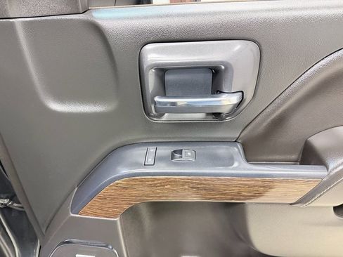 Used 2018 GMC Sierra 3500 Denali w/ Duramax Plus Package image 31