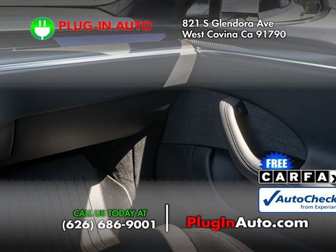 Used 2023 Tesla Model S Plaid image 19