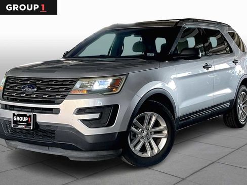 Used 2016 Ford Explorer FWD image 1