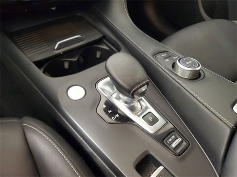 Used 2021 INFINITI QX50 Luxe w/ Appearance Package image 29