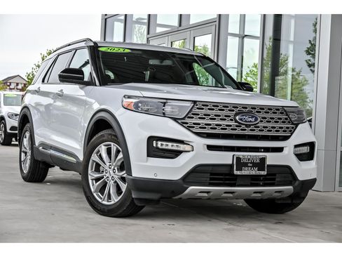 Used 2023 Ford Explorer Limited AWD/4WD image 1