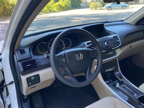Used 2013 Honda Accord EX image 13