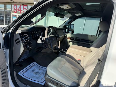 Used 2014 Ford F250 Platinum w/ FX4 Off-Road Package image 13