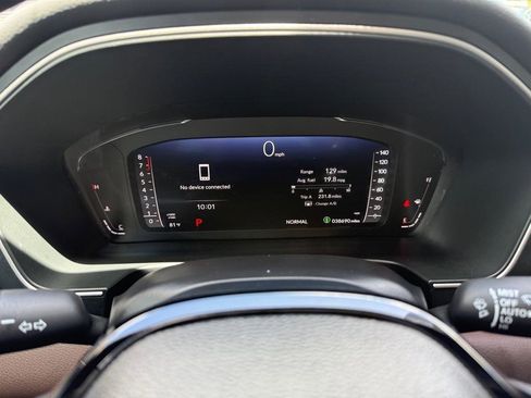 Used 2023 Honda Pilot Elite image 17