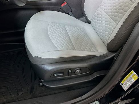Used 2018 Chevrolet Equinox LT AWD/4WD image 23
