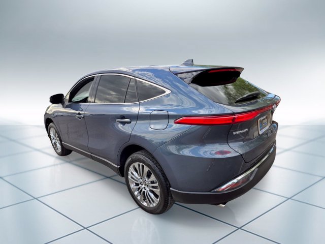 Used 2024 Toyota Venza Limited AWD/4WD image 7