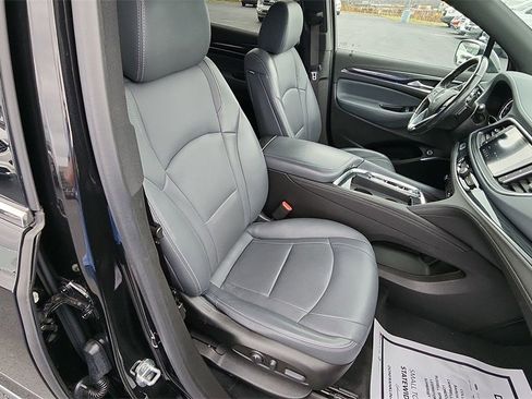 Used 2022 Buick Enclave Essence w/ Experience Buick Package image 30