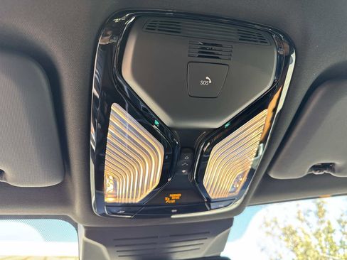 Certified 2025 BMW X5 sDrive40i w/ Parking Assistance Package image 28