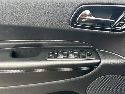 Used 2022 Dodge Durango GT image 12