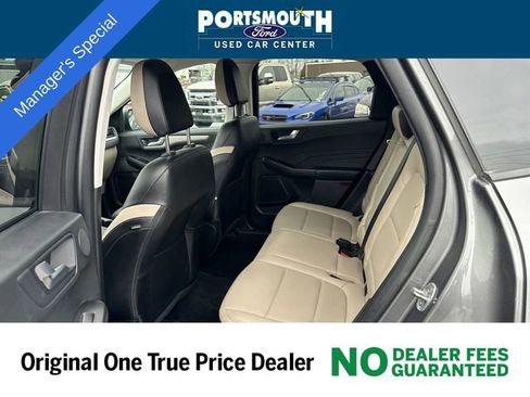 Certified 2022 Ford Escape SEL w/ Technology Package image 4
