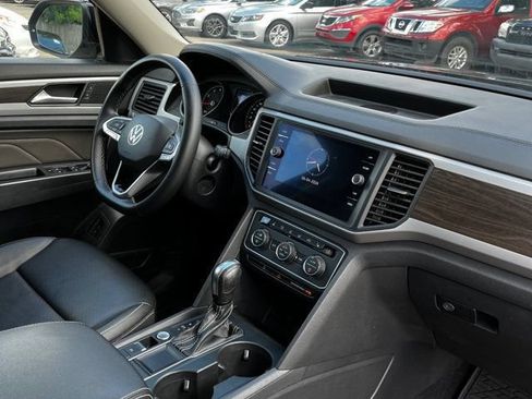 Used 2021 Volkswagen Atlas SE FWD image 18