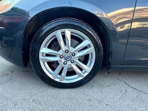 Used 2012 Volvo S60 T5 FWD image 11