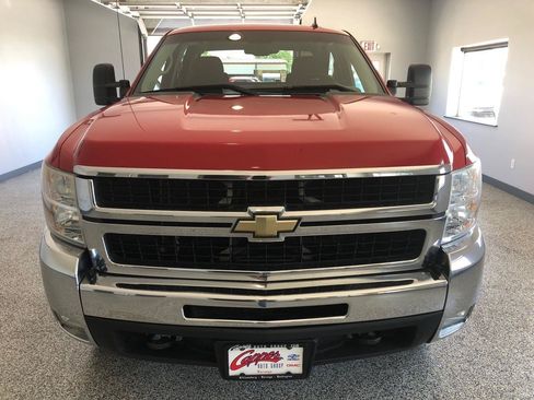 Used 2007 Chevrolet Silverado 2500 LT w/ 1LT Convenience Package AWD/4WD image 6