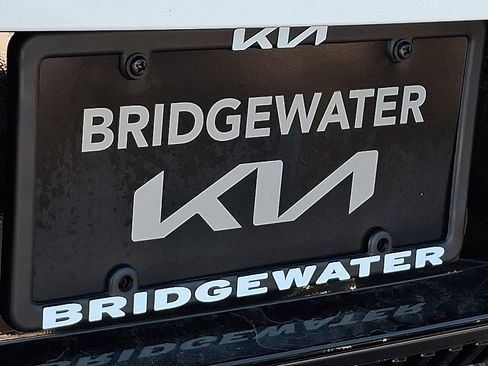 New 2025 Kia K4 GT-Line image 6