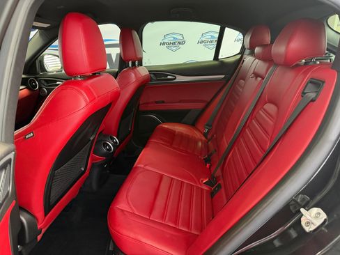 Used 2018 Alfa Romeo Stelvio Ti Sport image 20