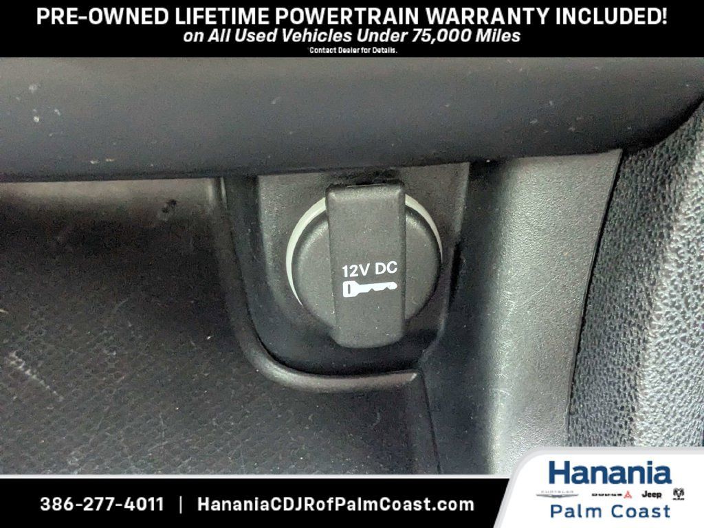 Used 2022 Dodge Charger R/T RWD image 23