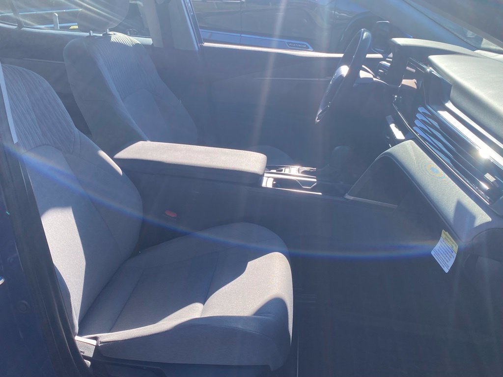 Used 2026 Toyota Camry LE FWD image 17
