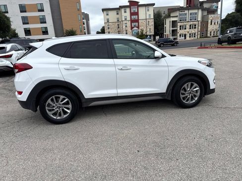 Used 2018 Hyundai Tucson SEL Plus FWD image 6