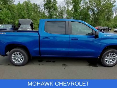 Used 2023 Chevrolet Silverado 1500 RST w/ Convenience Package II AWD/4WD image 10