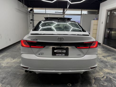 Used 2026 Toyota Camry XSE AWD/4WD image 4