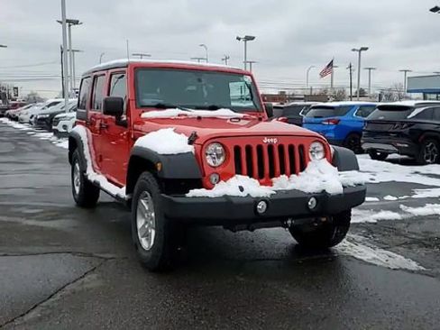 Used 2015 Jeep Wrangler Unlimited Sport w/ Quick Order Package 24S AWD/4WD image 9
