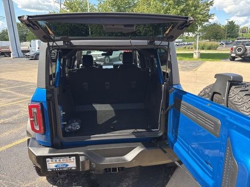 Certified 2023 Ford Bronco Wildtrak image 7