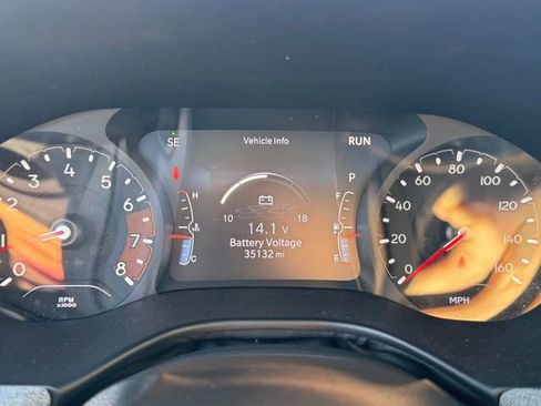 Used 2023 Jeep Compass Latitude w/ Sun and Sound Group image 30