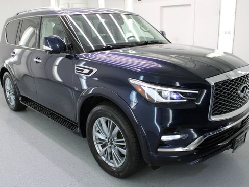 Used 2019 INFINITI QX80 Luxe image 11