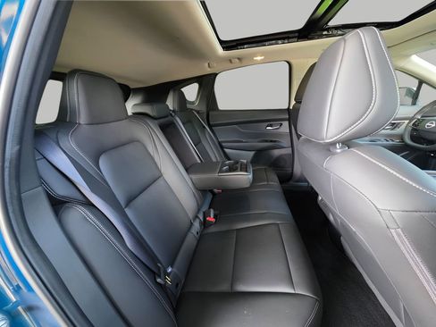 Used 2025 Nissan Murano SL AWD/4WD image 8