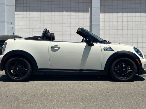 Used 2015 MINI Cooper Roadster S FWD image 3