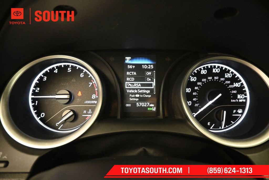 Used 2022 Toyota Camry LE FWD image 12