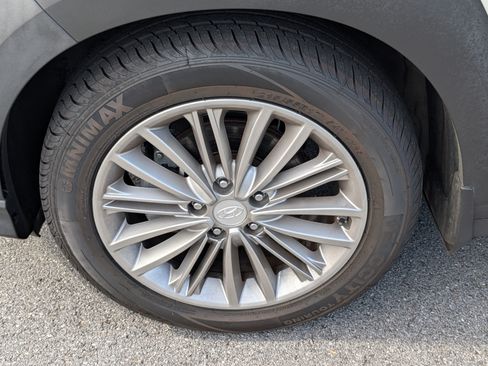 Used 2021 Hyundai Kona SEL FWD image 27