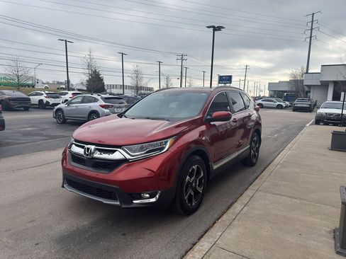 Used 2018 Honda CR-V Touring image 6