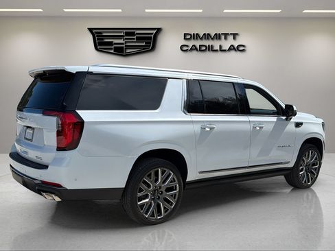 Used 2026 GMC Yukon XL Denali Ultimate AWD/4WD image 5