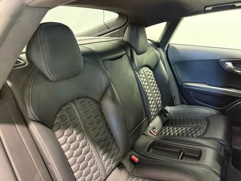 Used 2016 Audi RS 7 Prestige w/ Carbon-Optic Package image 31