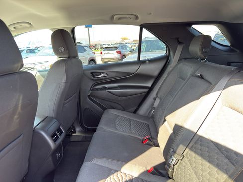 Used 2019 Chevrolet Equinox LT AWD/4WD image 32