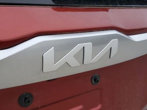 Used 2023 Kia Seltos S w/ Navigation Package image 5