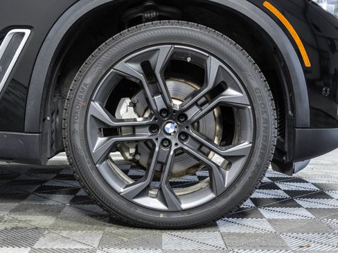 Used 2022 BMW X5 xDrive40i AWD/4WD image 49
