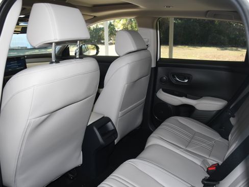 New 2026 Honda HR-V EX-L image 8