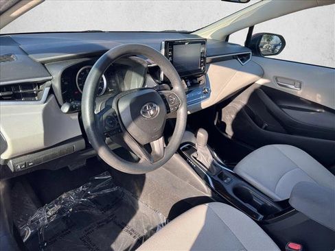 Certified 2020 Toyota Corolla LE image 8