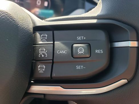 New 2026 Jeep Cherokee Overland AWD/4WD image 23