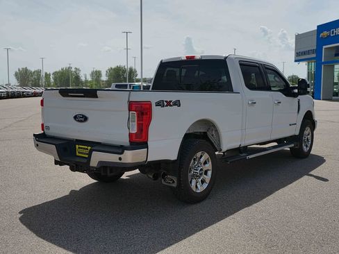 Used 2019 Ford F250 Lariat w/ Lariat Ultimate Package AWD/4WD image 5